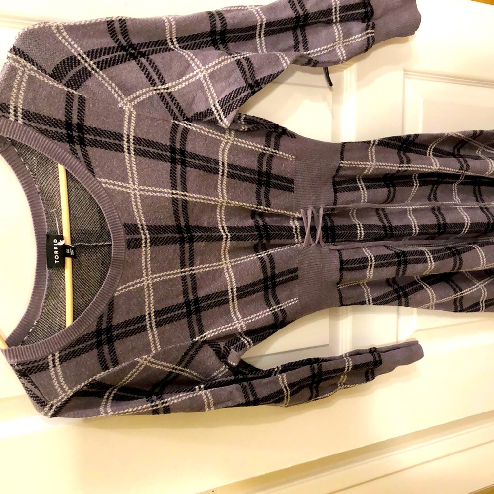 Torrid sweater dress size 00